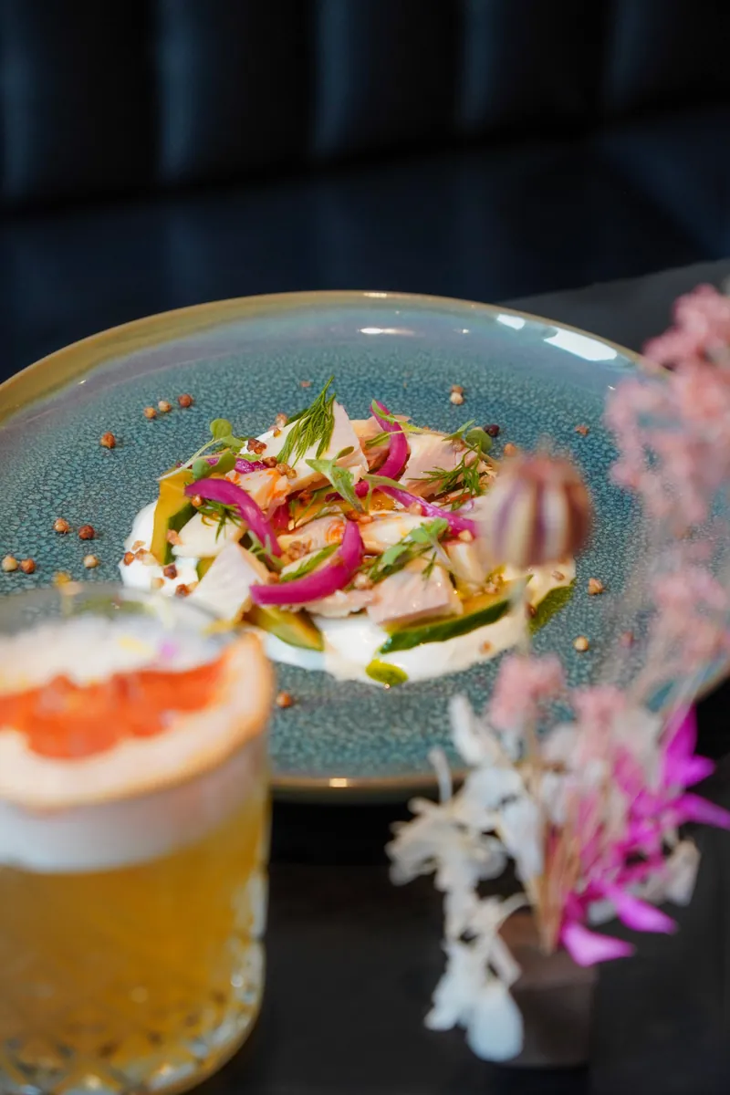 Truite et cocktail au pamplemousse